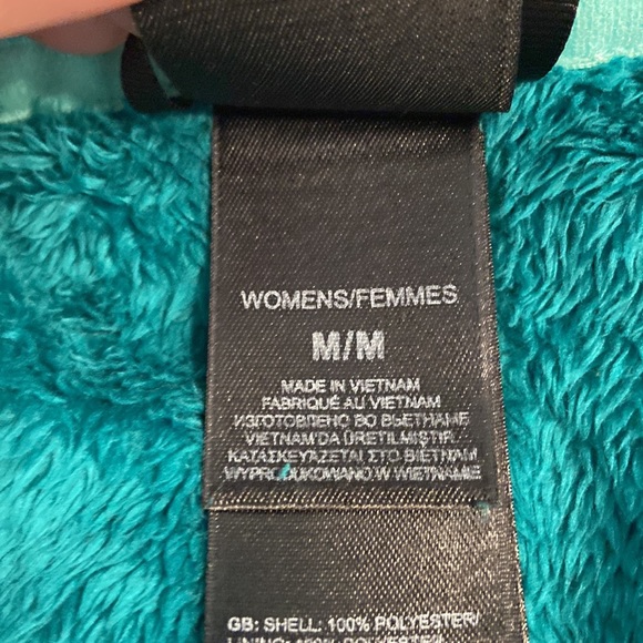 The North Face Women’s Jacket size M length 25” bust 34” color green - Picture 10 of 16